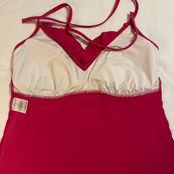 Hot pink ruffled halter tankini swim top Lands End - Picture 2 of 3